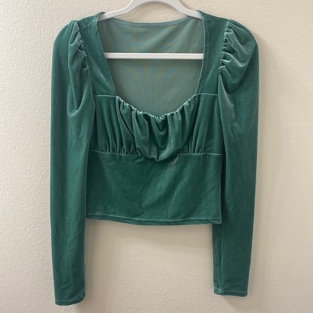 Puff sleeve square neck top